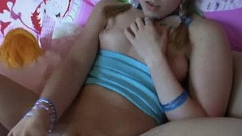 18 YO Kitty #039 s Sexy New Blue Outfit - DarlingCams.com